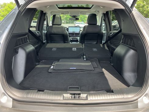 Used 2024 Ford Escape Platinum AWD/4WD image 33