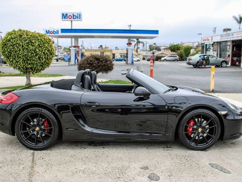 Used 2015 Porsche Boxster S RWD image 7