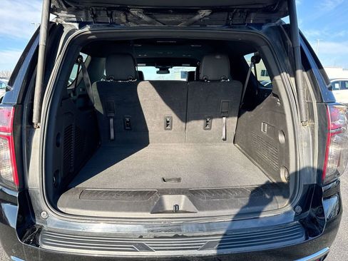 Used 2024 Chevrolet Suburban LT AWD/4WD image 25
