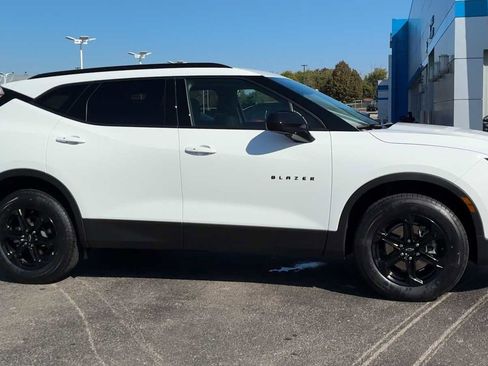 Certified 2023 Chevrolet Blazer LT w/ Convenience Package image 9