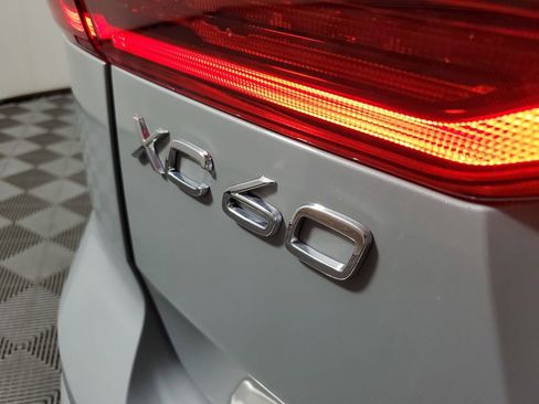Certified 2026 Volvo XC60 B5 Plus w/ Protection Package Premier image 10