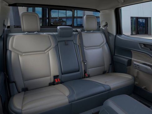 New 2025 Ford Maverick Lariat w/ 4K Tow Package image 11