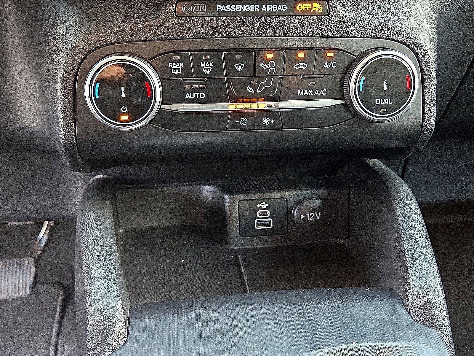 Certified 2025 Ford Escape Active AWD/4WD image 25
