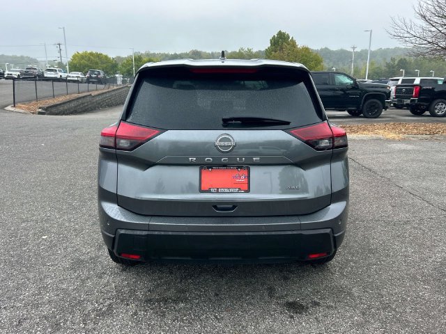 Certified 2025 Nissan Rogue SV AWD/4WD image 4
