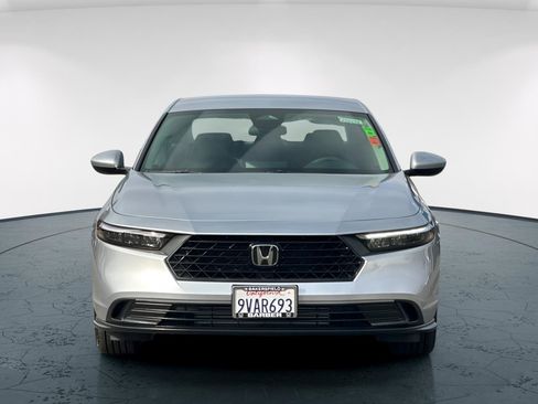 Certified 2025 Honda Accord LX image 9