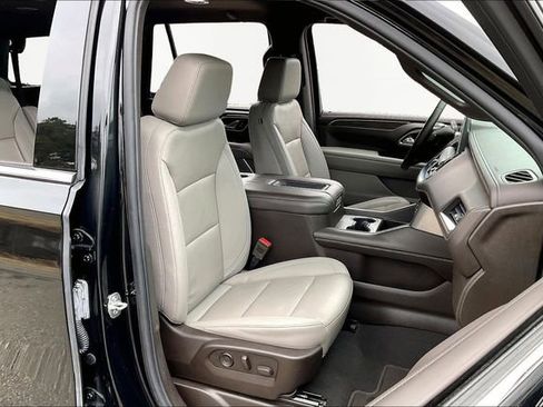 Used 2023 Chevrolet Tahoe LT image 20