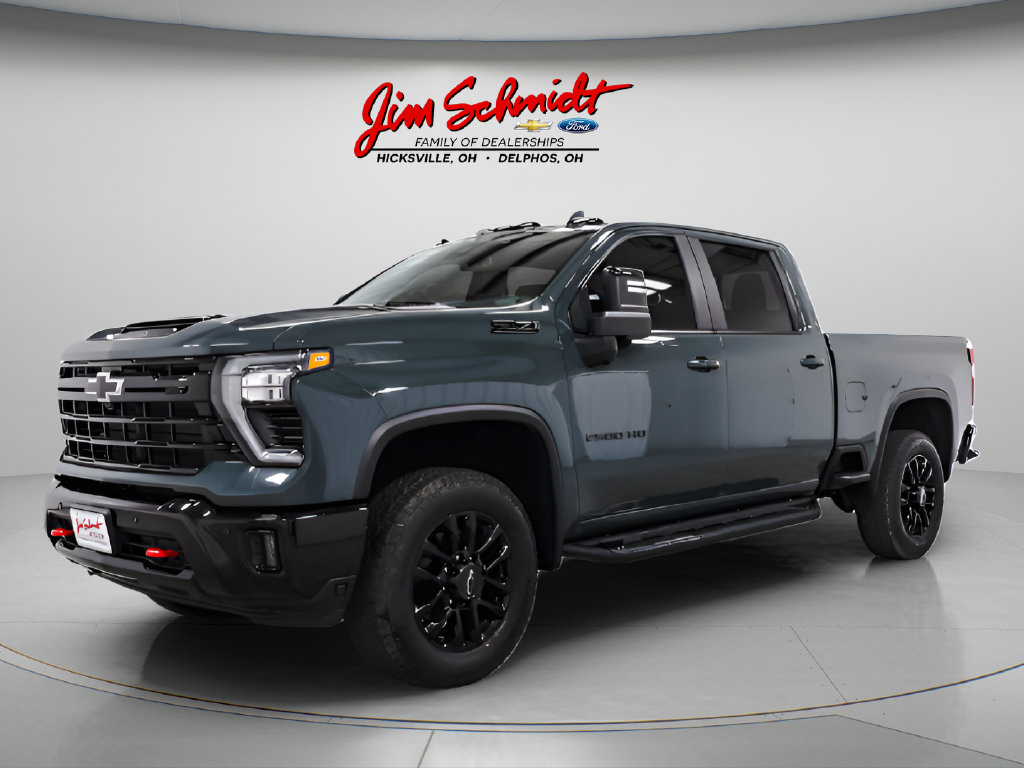 Used 2025 Chevrolet Silverado 2500 LT w/ Trail Boss Package AWD/4WD image 3