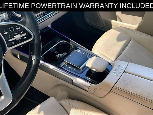 Used 2022 Mercedes-Benz GLB 250 image 14