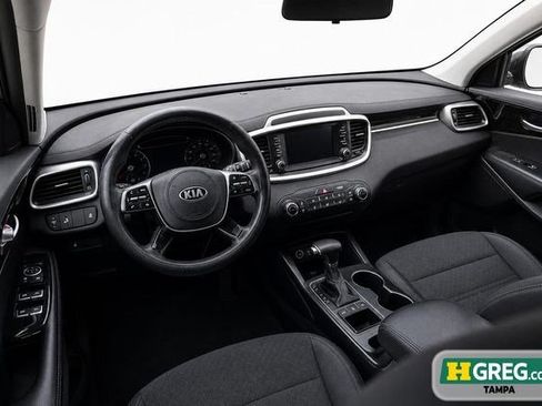 Used 2020 Kia Sorento LX AWD/4WD image 14