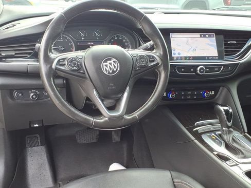 Certified 2019 Buick Regal Essence w/ Driver Confidence Package I AWD/4WD image 16