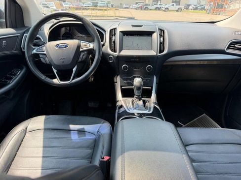 Used 2016 Ford Edge SEL w/ Equipment Group 201A FWD image 10