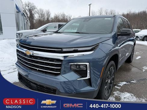 New 2026 Chevrolet Traverse LT w/ Sun and Wheel Package image 1