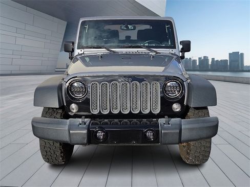 Used 2016 Jeep Wrangler Sport image 2