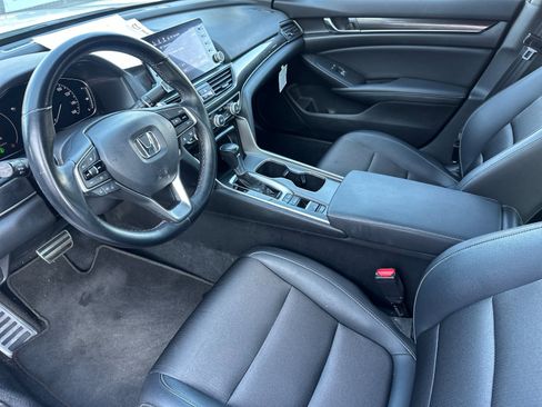 Used 2022 Honda Accord Sport image 9