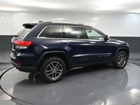 Used 2018 Jeep Grand Cherokee Limited image 4