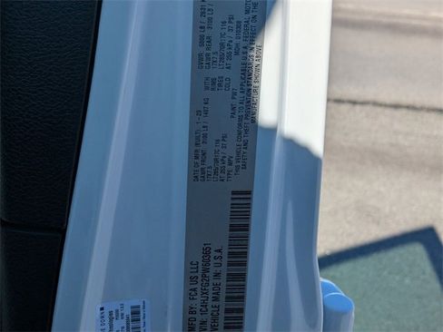 Used 2023 Jeep Wrangler Unlimited Rubicon w/ Cold Weather Group image 35