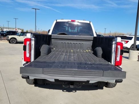 New 2026 Ford F350 Platinum w/ FX4 Off-Road Package image 12