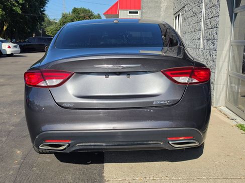 Used 2015 Chrysler 200 S w/ Comfort Group AWD/4WD image 6