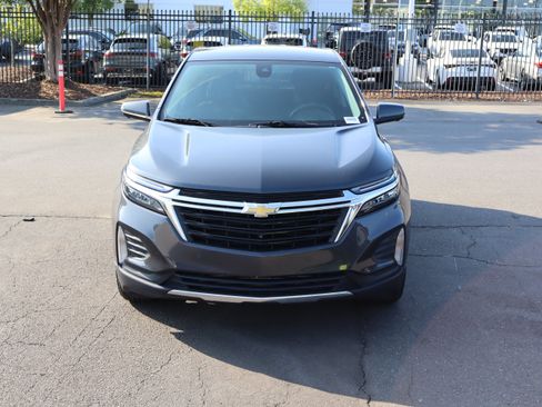 Used 2023 Chevrolet Equinox LT FWD image 3