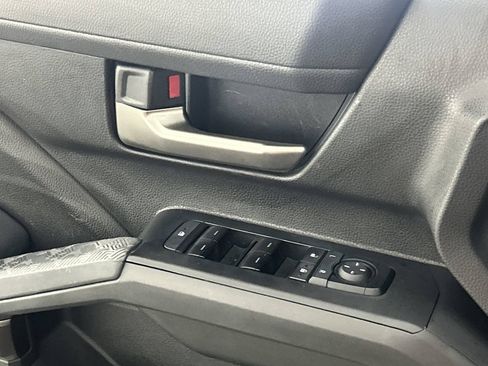 Used 2025 Toyota Tacoma TRD Sport RWD image 19