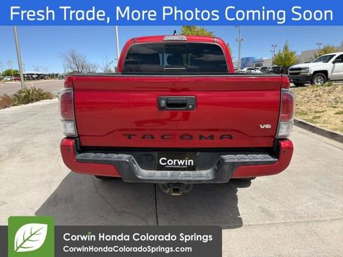 Used 2023 Toyota Tacoma TRD Off-Road w/ Technology Package AWD/4WD image 6