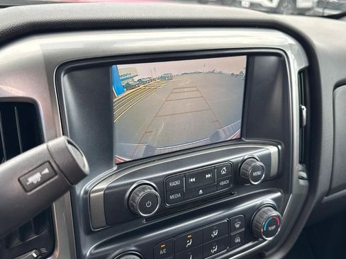 Used 2018 Chevrolet Silverado 1500 LT image 13