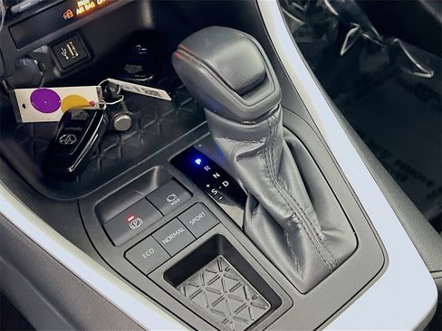 Certified 2024 Toyota RAV4 XLE image 16