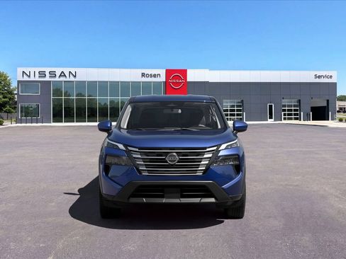 New 2026 Nissan Rogue SV w/ Cold Weather Package AWD/4WD image 3