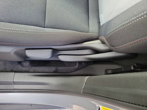 New 2026 Chevrolet Trax RS w/ Sunroof Package image 15