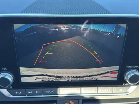 New 2025 Nissan Altima 2.5 SR image 28