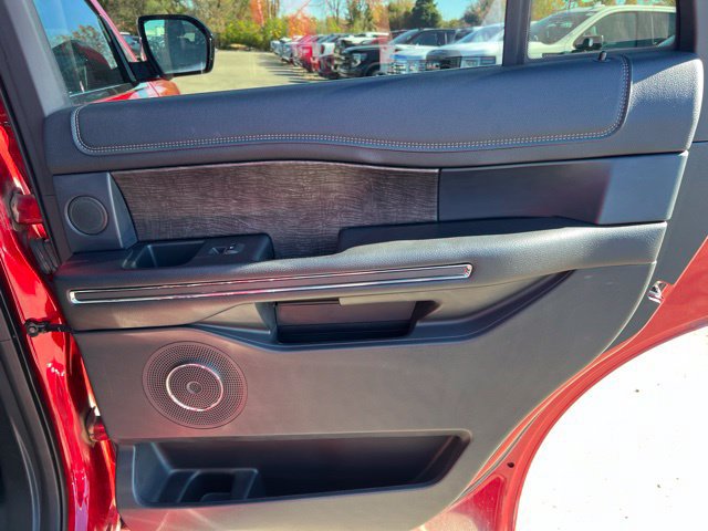 Used 2020 Ford Expedition Limited w/ Special Edition Package AWD/4WD image 12