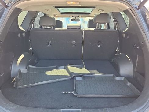 Used 2023 Hyundai Santa Fe Limited AWD/4WD image 17