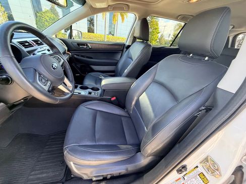 Used 2016 Subaru Outback 2.5i Limited image 5