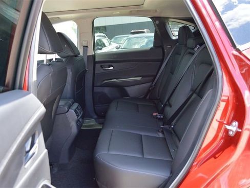 New 2025 Nissan Murano SL image 15