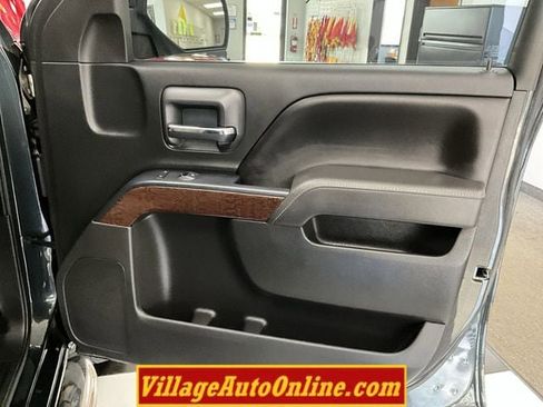 Used 2017 GMC Sierra 1500 SLE w/ SLE Value Package AWD/4WD image 34