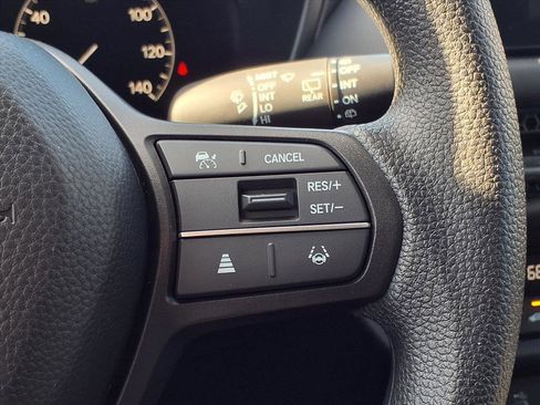 Certified 2026 Honda HR-V LX image 21