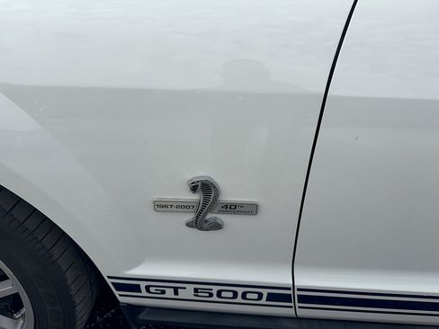 Used 2007 Ford Mustang Shelby GT500 RWD image 4