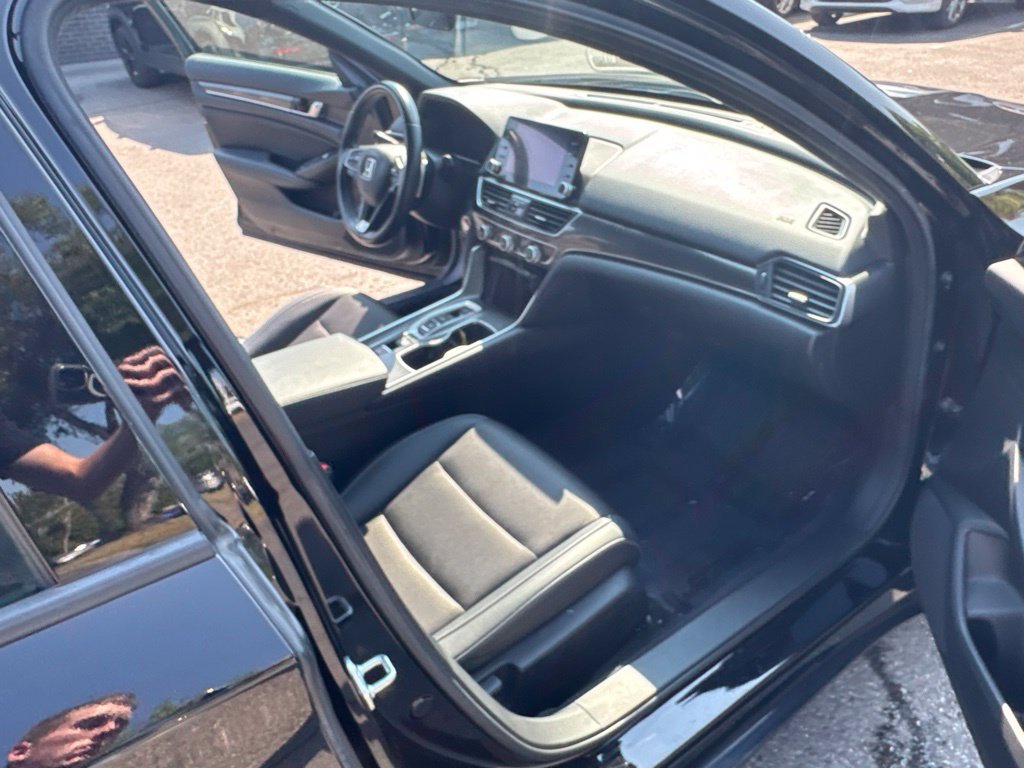 Used 2022 Honda Accord Sport image 71