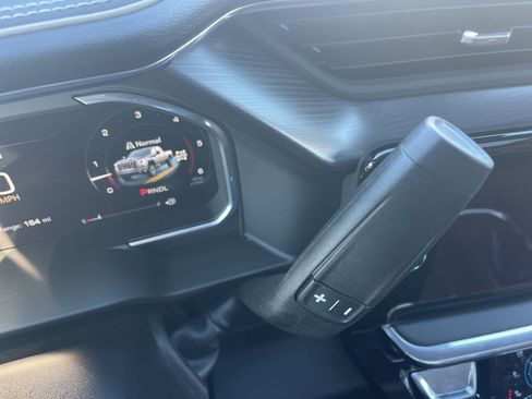 New 2026 GMC Sierra 2500 Denali Ultimate image 24