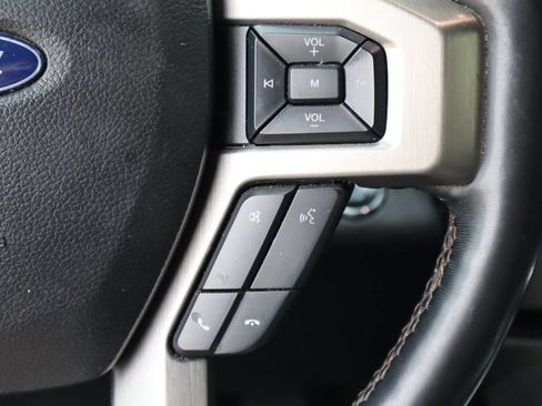 Used 2020 Ford F150 Platinum w/ Equipment Group 701A Luxury RWD image 15