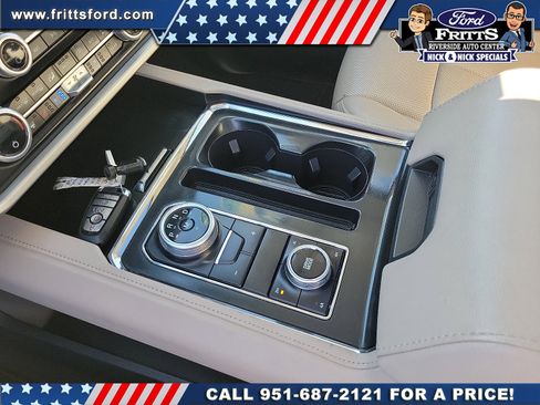 Certified 2024 Ford Expedition XLT image 8