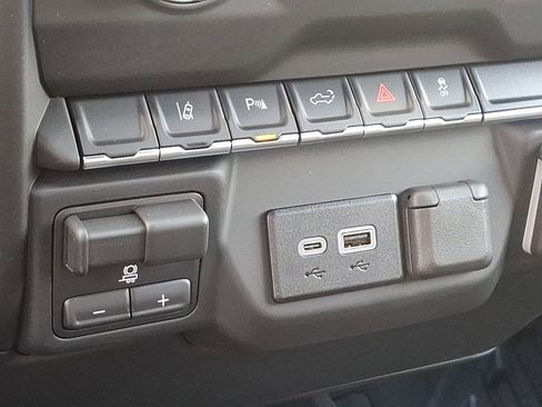 New 2026 GMC Sierra 2500 Pro w/ 1SA Pro Safety Plus Package image 21