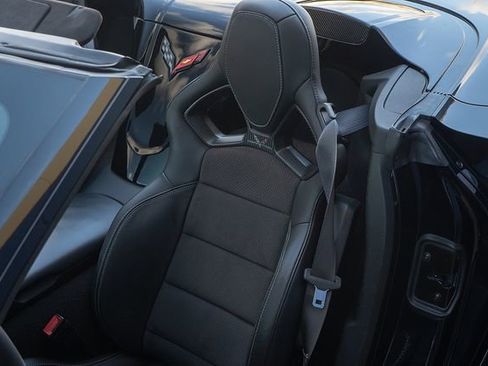 Used 2016 Chevrolet Corvette Z06 w/ 3LZ Preferred Equipment Group image 14