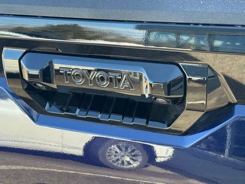 Used 2026 Toyota Tundra Platinum image 13