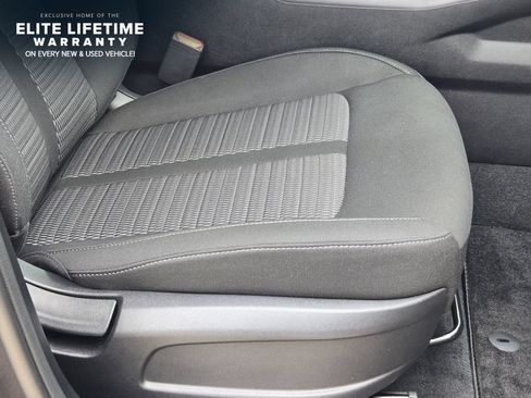Certified 2026 Kia Sorento LX FWD image 23