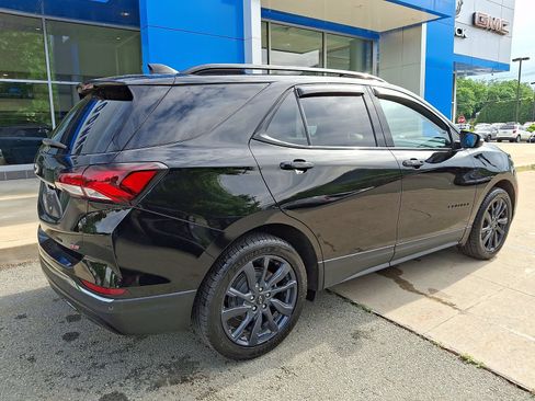 Used 2022 Chevrolet Equinox RS w/ RS Leather Package AWD/4WD image 6