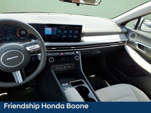 Used 2024 Hyundai Sonata SEL FWD image 19