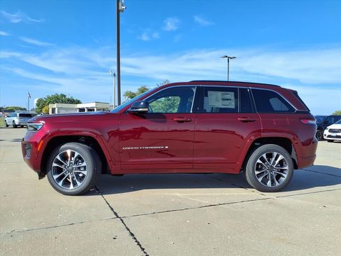 New 2025 Jeep Grand Cherokee Overland image 26