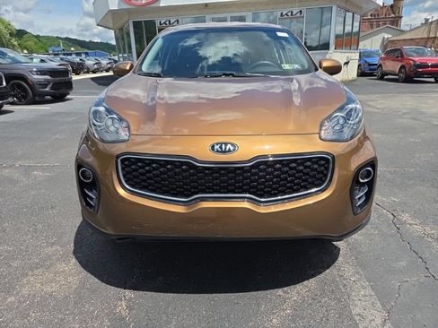 Used 2017 Kia Sportage LX AWD/4WD image 2