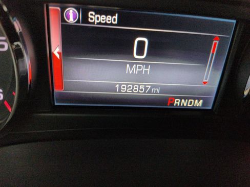 Used 2015 GMC Yukon SLT AWD/4WD image 17